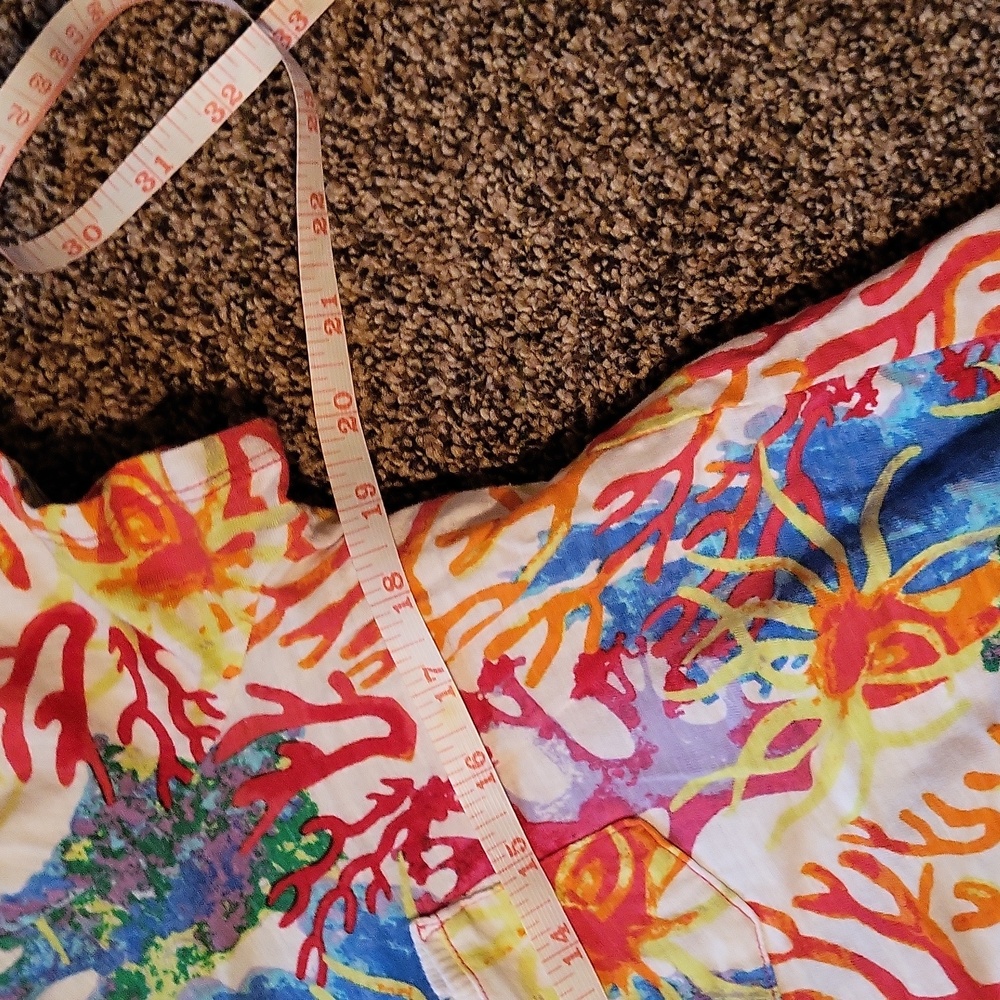 EUC Westbound Multi-colored Coral Reef Pocket Tee. Size Medium - Picture 4 of 5